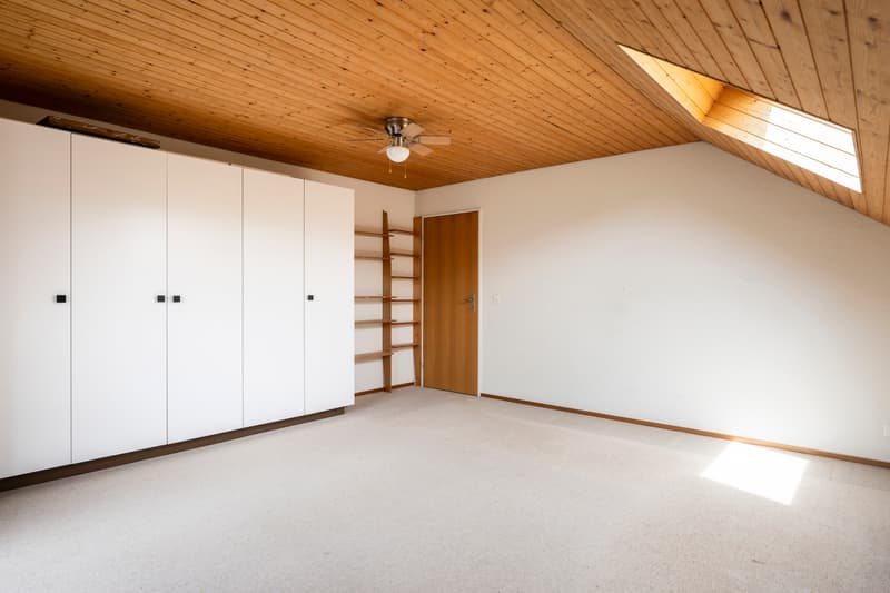 EINFAMILIENHAUS AN IDYLLISCHER LAGE (7)