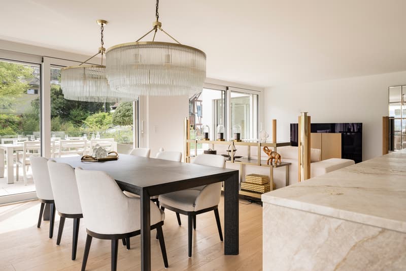 EXCLUSIVE ATTIC APARTMENT WITH LUXURIOUS FINISHES (4)