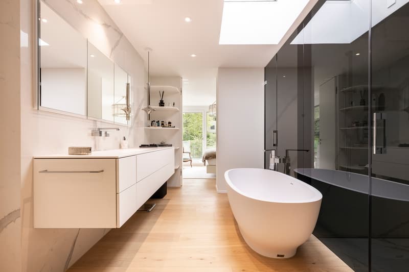 EXCLUSIVE ATTIC APARTMENT WITH LUXURIOUS FINISHES (6)