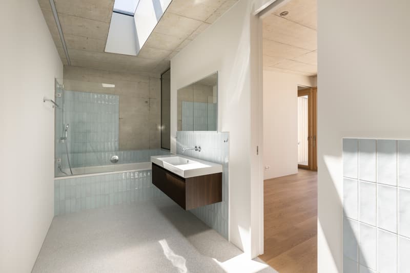 ZEITLOSE ARCHITEKTUR UND EIN WOHNKONZEPT DER EXTRAKLASSE (10)