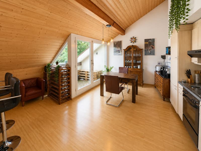 1.5-ZIMMERWOHNUNG MIT GALERIE IN RUBIGEN (5)