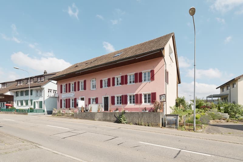 RENDITEOBJEKT AN ZENTRALER LAGE IN WOLFWIL (1)