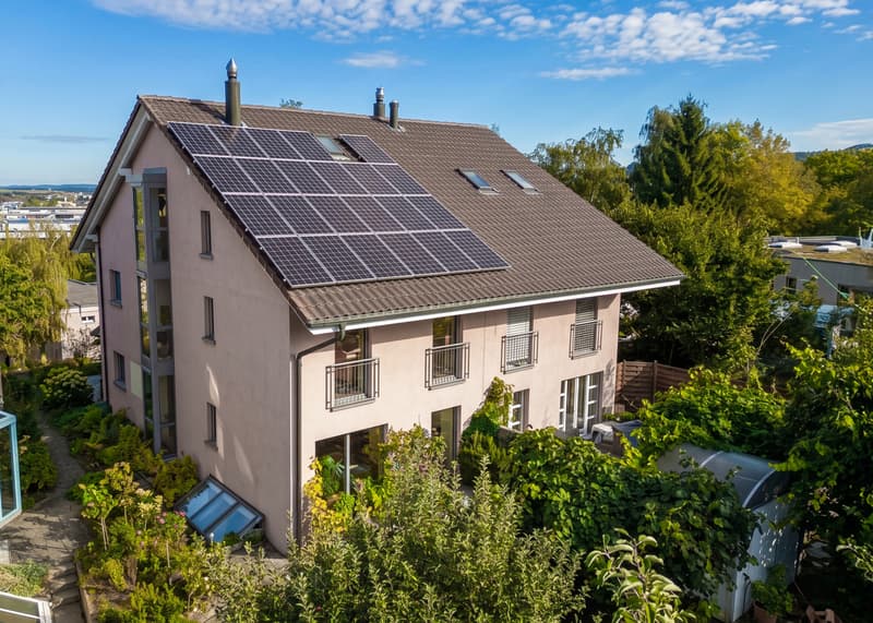EIN RAUM ZUM LEBEN UND EIN ZUHAUSE FÜR DIE FAMILIE (1)