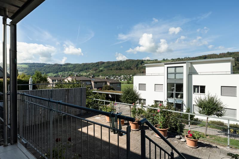 WOHNEN IM RIEDLI MIT RAUM FÜR FAMILIE UND IDEEN (10)