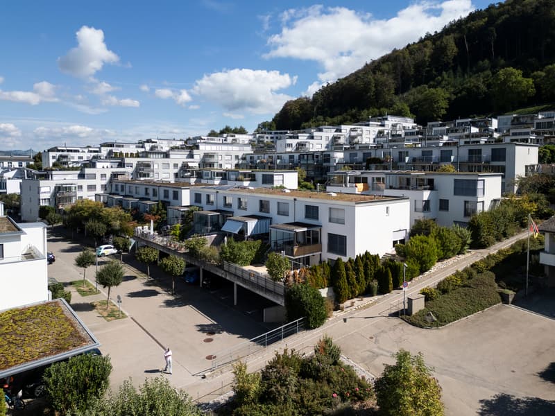 WOHNEN IM RIEDLI MIT RAUM FÜR FAMILIE UND IDEEN (11)