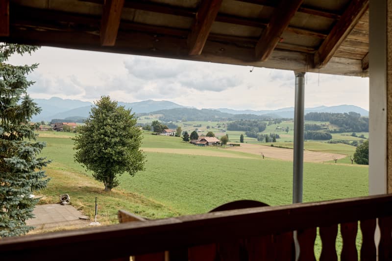 NATURNAHES WOHNERLEBNIS MIT WEITLÄUFIGEM PANORAMA (9)