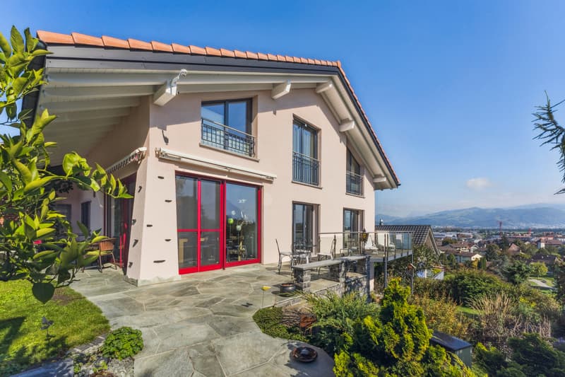 SONNENHAUS MIT WEITBLICK - WOHNEN IN UETENDORF (1)