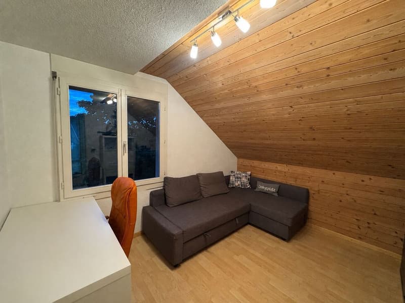 3.5-ZIMMERWOHNUNG MIT GALERIE IN RUBIGEN (3)