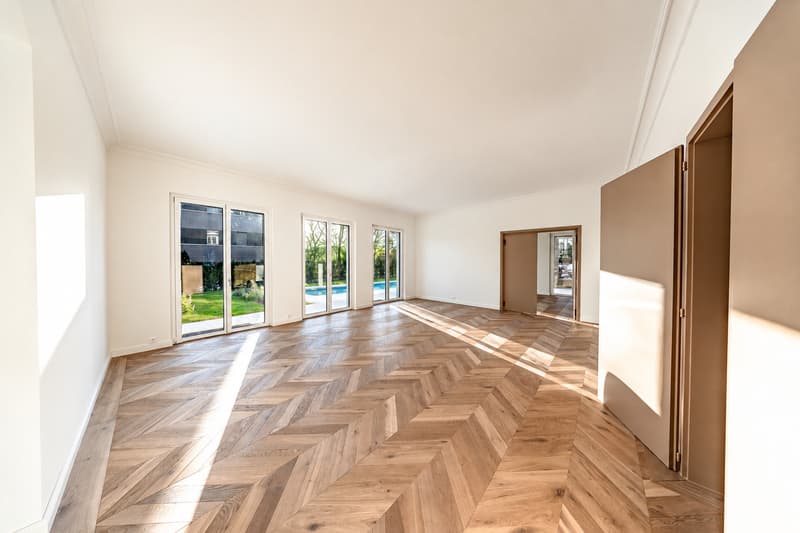 EXKLUSIVES WOHNJUWEL MIT STIL, ELEGANZ UND POOL (4)