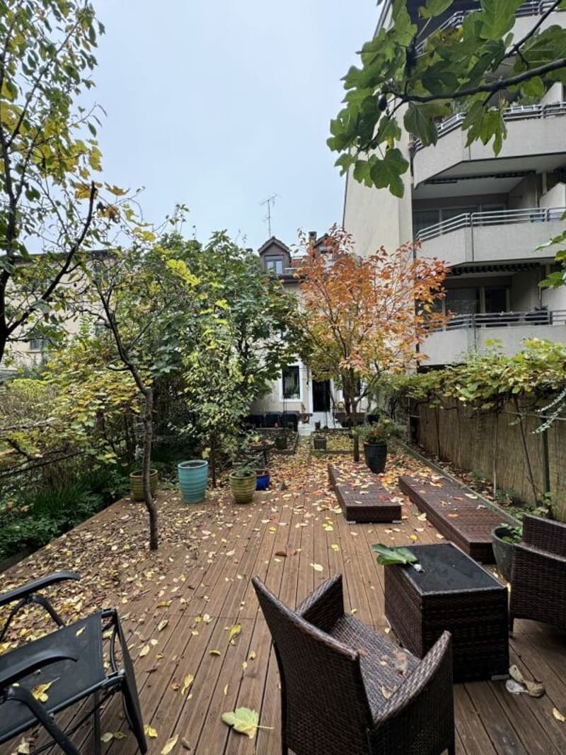 6-Zimmer-Stadthaus mit tollem Garten (9)