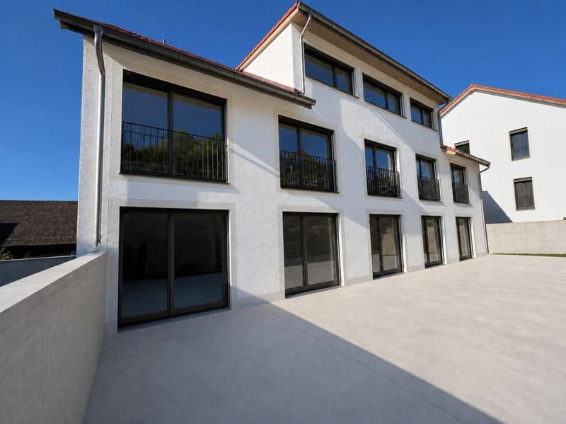 Neubau 4.5 Zimmer-Gartenwohnung mit ESTH W4 (1)