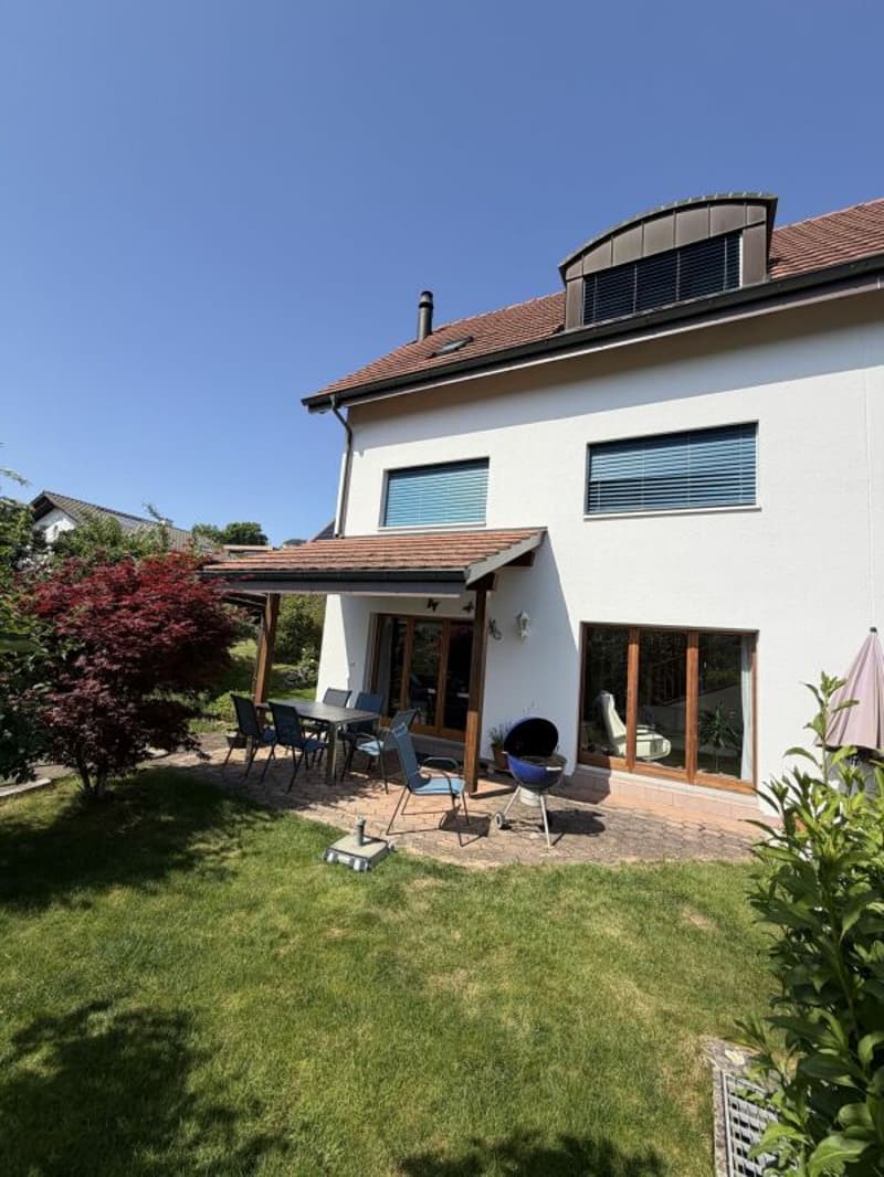 5.5-room semi-detached house with garage (15)