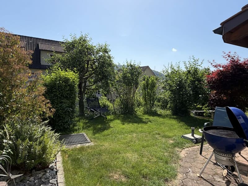 5.5-room semi-detached house with garage (3)