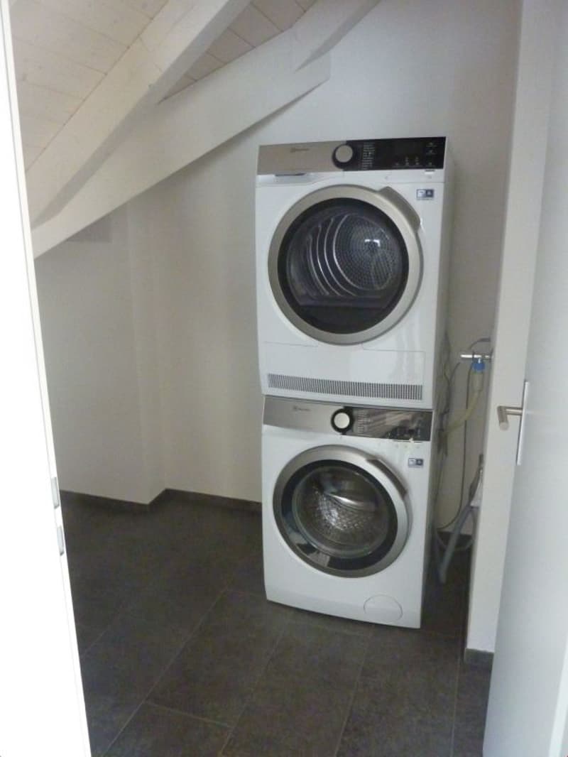 Appartamento mansardato moderno 4.5 locali con ampio balcone (13)