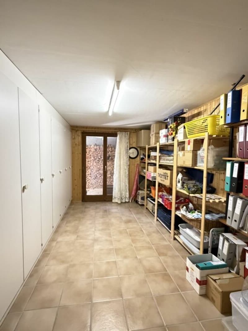 Casa a schiera di 5,5 locali con area circostante (28)