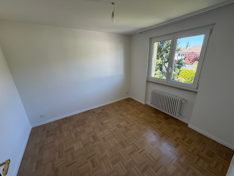 Newly renovated 4.5-room corner row house (7)