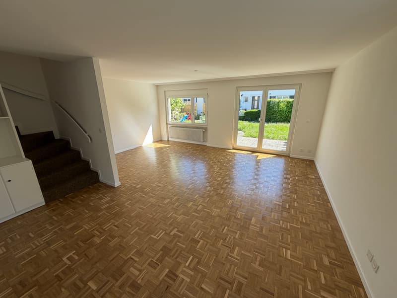 Newly renovated 4.5-room corner row house (4)