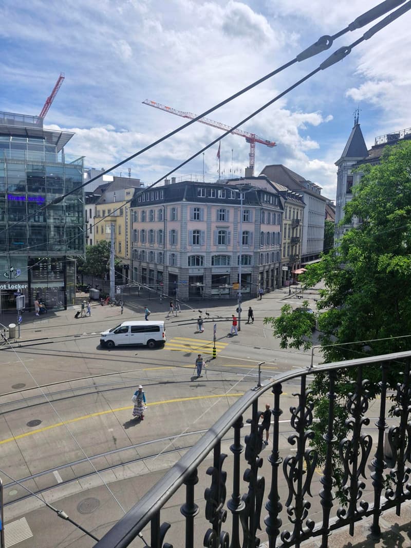 Hochwertig ausgebaute Bürofläche an bester Lage am Löwenplatz (8)