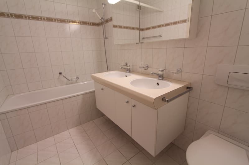 Badezimmer mit Wanne