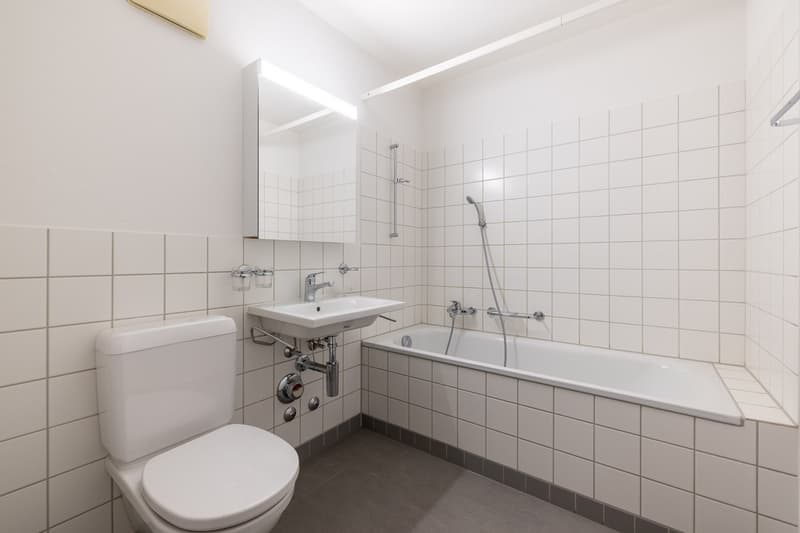 Badezimmer mit Wanne
