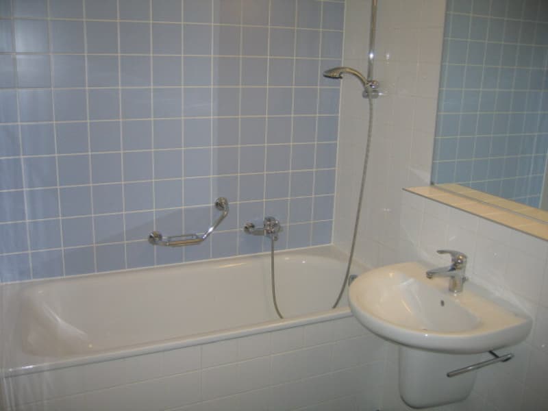 Grosszügige 2.5-Zimmer-Wohnung in Zürich-Seebach (4)