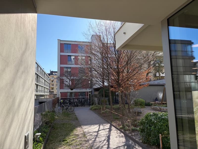 Ruhige und kinderfreundliche 3.5-Zimmerwohnung mit Balkon (1)