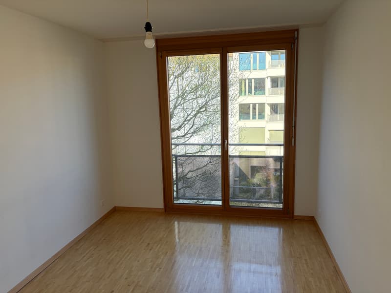 Ruhige und kinderfreundliche 3.5-Zimmerwohnung mit Balkon (6)