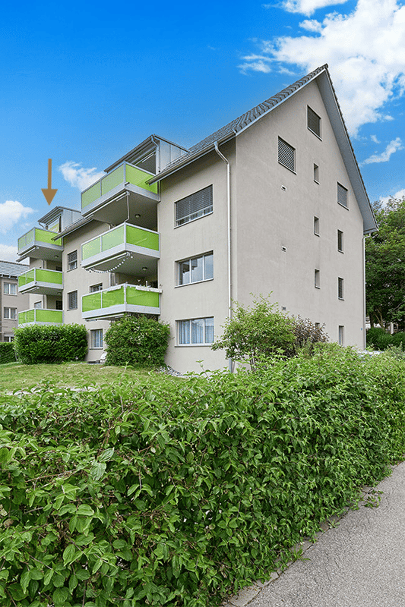 Charming 4.5-room maisonette apartment with balcony in Mettmenstetten (7)