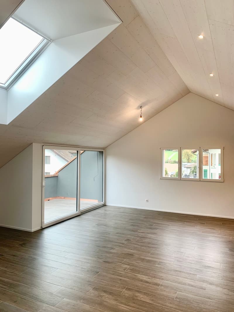 Charmante 2.5-Zimmer-Dachwohnung in Gettnau an ruhiger Lage in Gettnau (2)