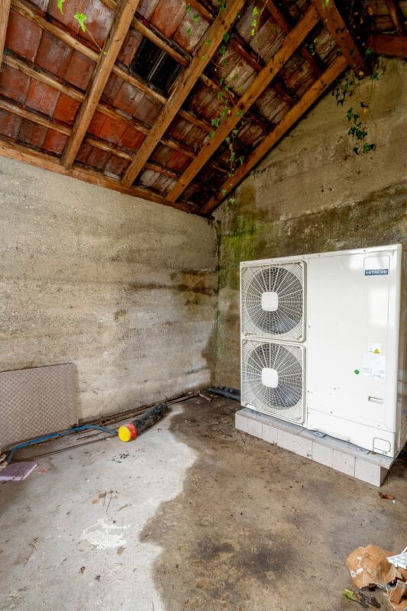 Maison de deux familles exclusive, complètement rénovée à Wila - Votre nouveau foyer ou objet de rendement lucratif (25)