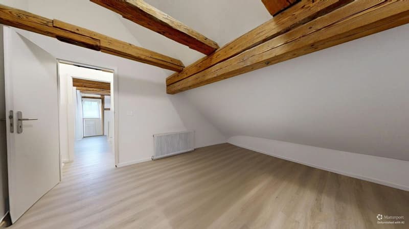 Maison de deux familles exclusive, complètement rénovée à Wila - Votre nouveau foyer ou objet de rendement lucratif (22)