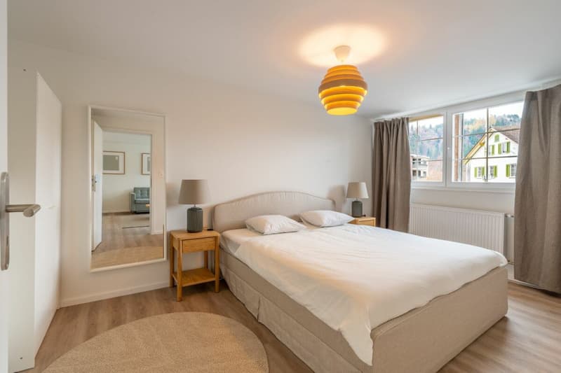 Maison de deux familles exclusive, complètement rénovée à Wila - Votre nouveau foyer ou objet de rendement lucratif (8)