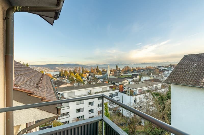 Appartamento di 3,5 locali stiloso con balcone e vista lago a Kilchberg - Arredato & disponibile immediatamente (6)