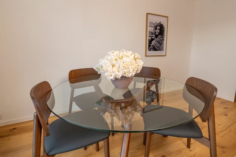 Appartamento di 3,5 locali stiloso con balcone e vista lago a Kilchberg - Arredato & disponibile immediatamente (3)