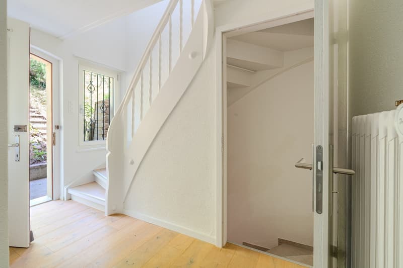 Charming 5-room single-family house in Egliswil – freshly renovated and available immediately (13)
