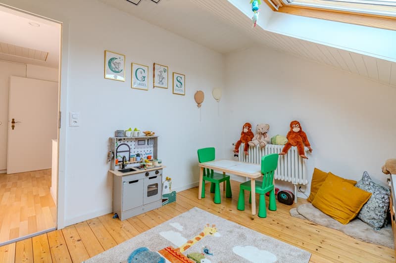 Charmantes Einfamilienhaus an ruhiger Lage in Rothrist (8)