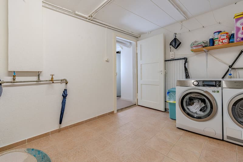 Charmantes Einfamilienhaus an ruhiger Lage in Rothrist (5)