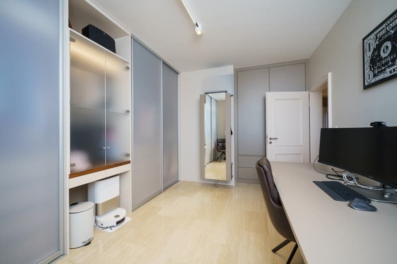 Où l'exclusivité rencontre la qualité de vie - Appartement attique unique et élégant de 5 pièces à Bâle (17)