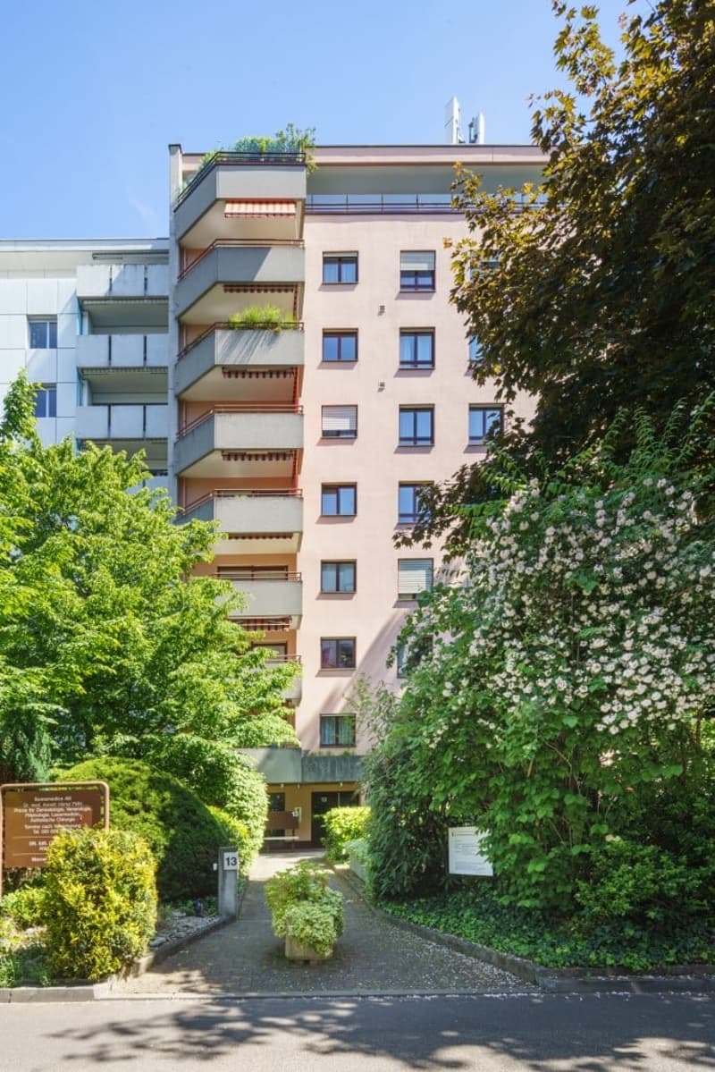 Où l'exclusivité rencontre la qualité de vie - Appartement attique unique et élégant de 5 pièces à Bâle (30)