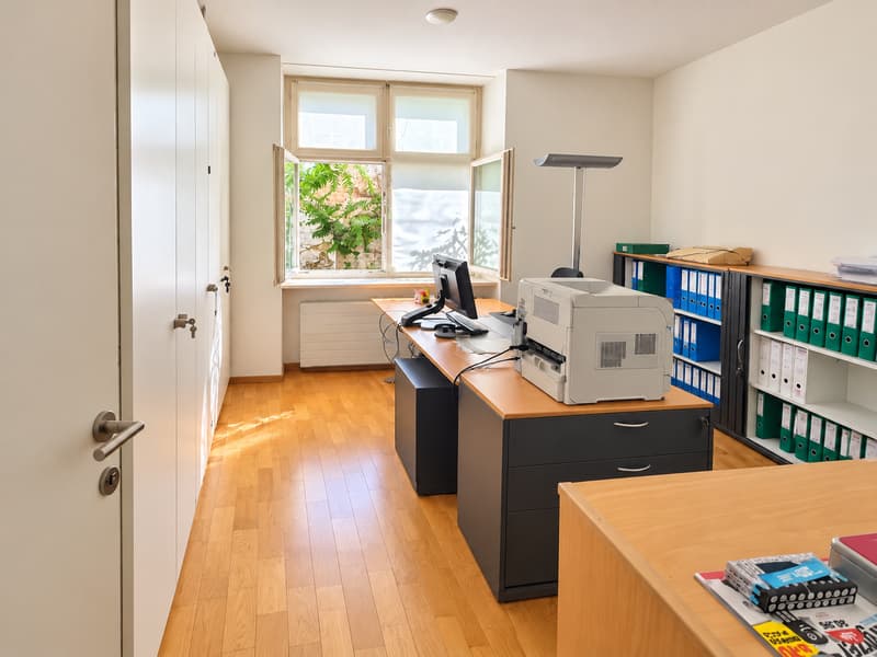 Historischer Charme trifft zentrale Lage – Büroflächen beim Basler Klosterberg (4)