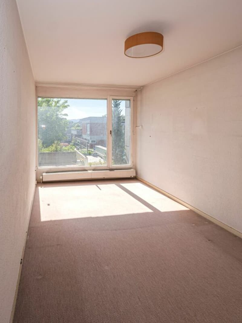 Apartment with house character & community pool (9)