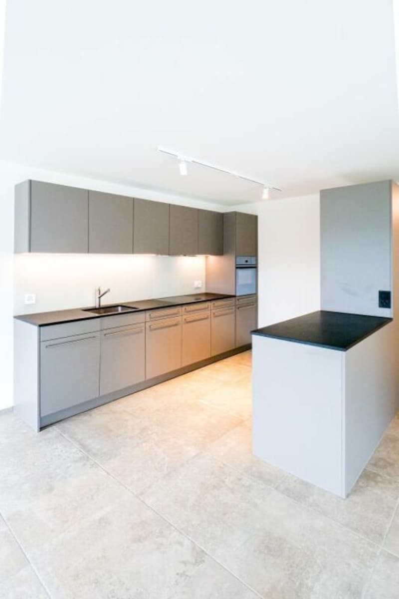 Moderne 3.5-Zimmerwohnung im Herzen von Dornach (3)