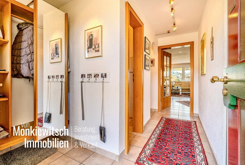Row house with a great view (6)