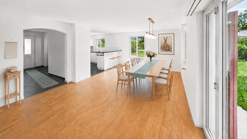 Charmantes Einfamilienhaus mit Garten & Carport (4)