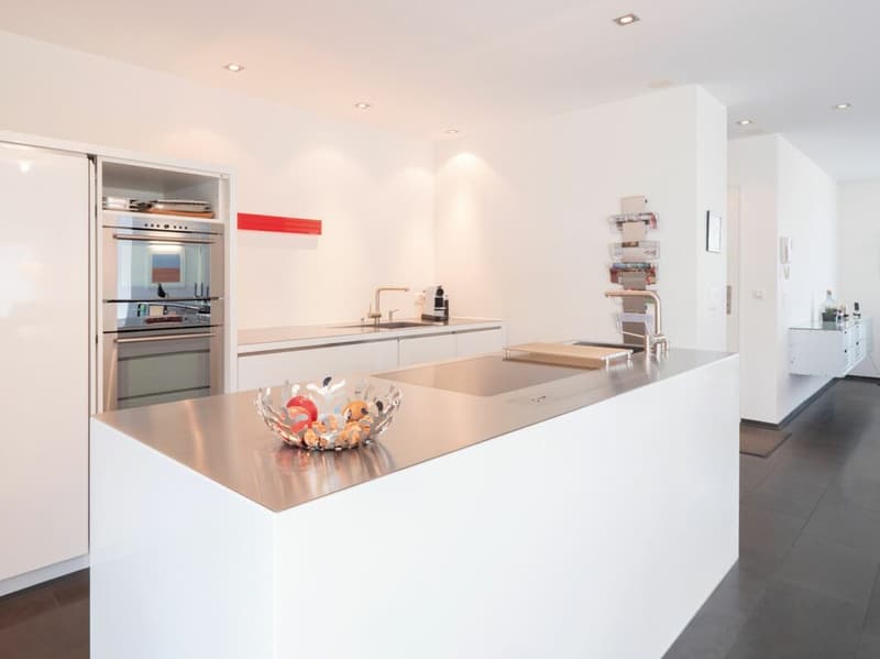 4.5 Room Maisonette Apartment with Dream Garden, Internal Lift Connection + Lots of Privacy (3)