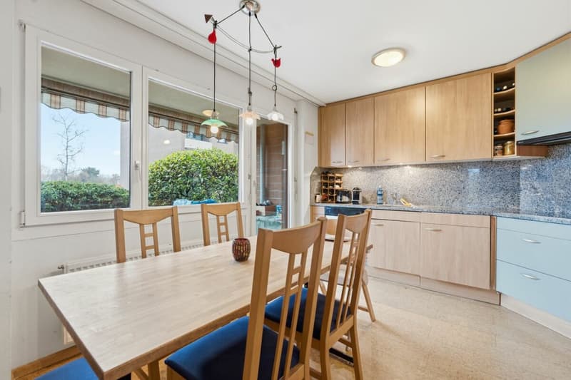 Cozy and family-friendly 4.5 room garden apartment in a popular location (8)