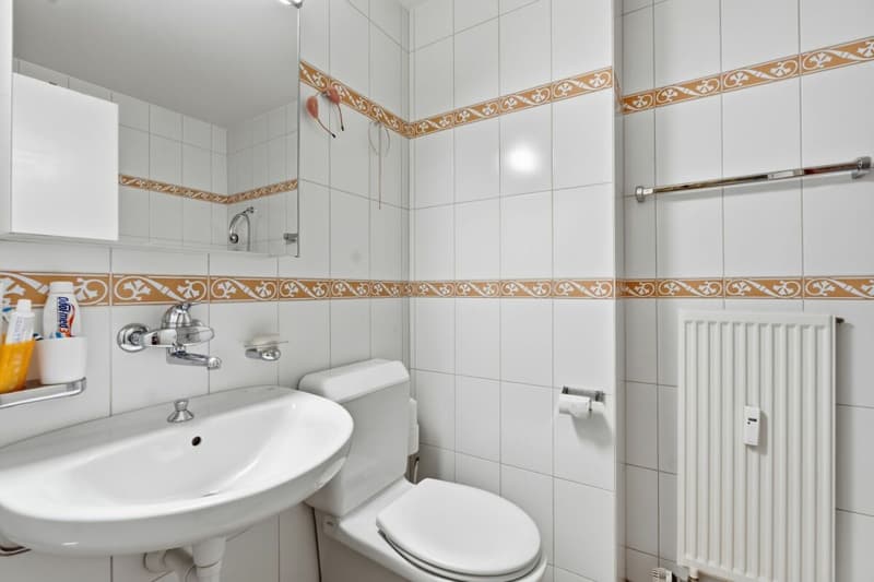 Cozy and family-friendly 4.5 room garden apartment in a popular location (7)