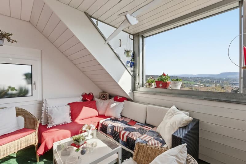 Sunny 3.5 room maisonette attic apartment with unobstructable view and 1 EHP (3)