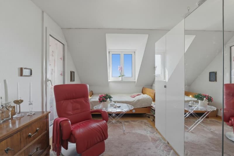 Sunny 3.5 room maisonette attic apartment with unobstructable view and 1 EHP (7)