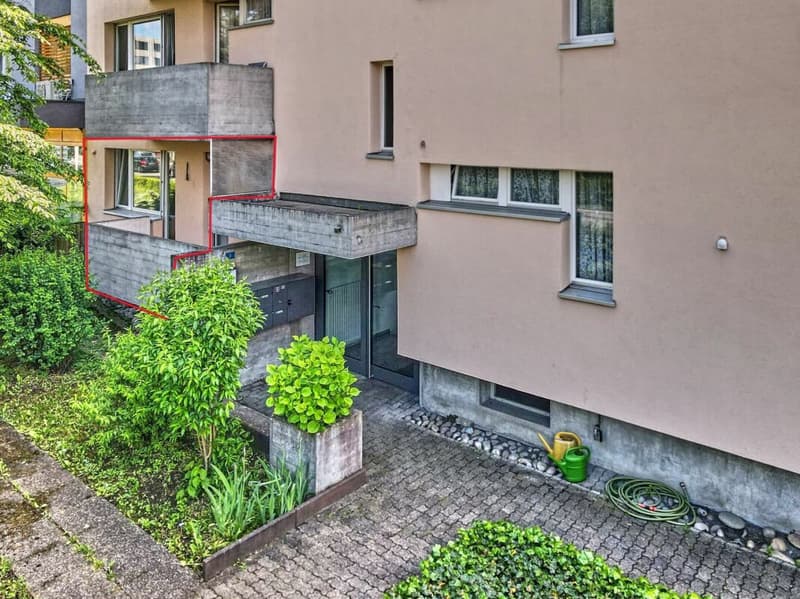 Move in and feel at home: 3-room apartment with 2 balconies and AAP (11)